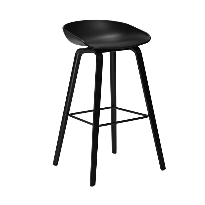 HAY - About A Stool AAS 32 | H 75 cm / black 2.0 / Eiche schwarz lackiert / Stahl schwarz