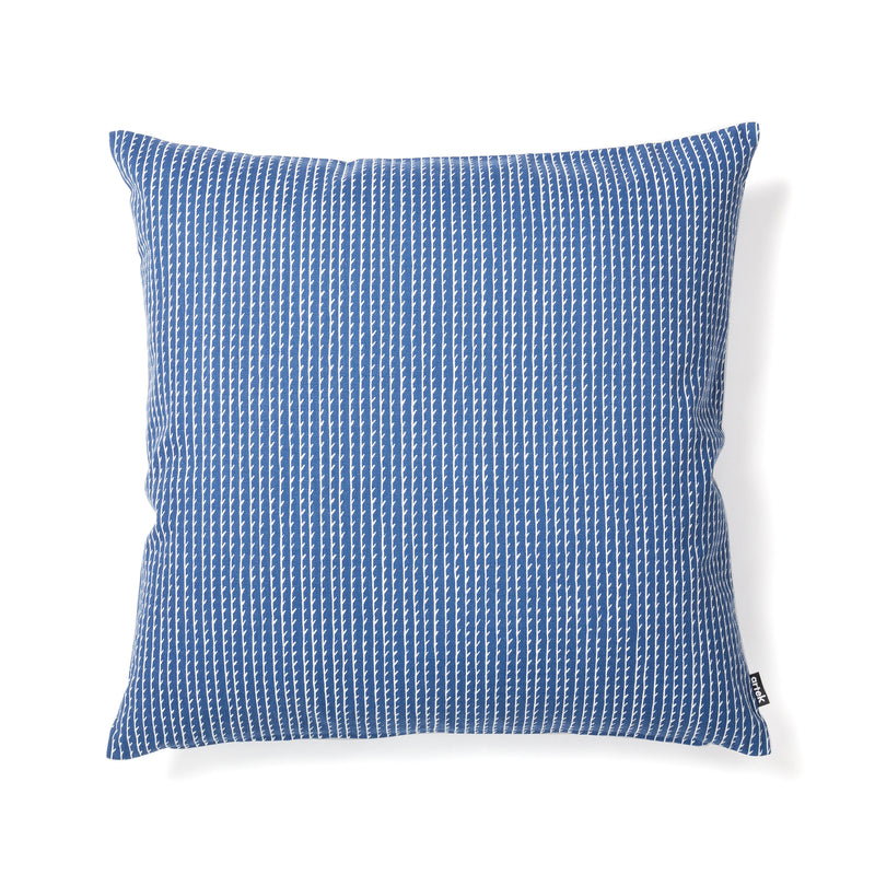 Artek - Rivi Kissenbezug | 50 x 50 cm / blau/weiß