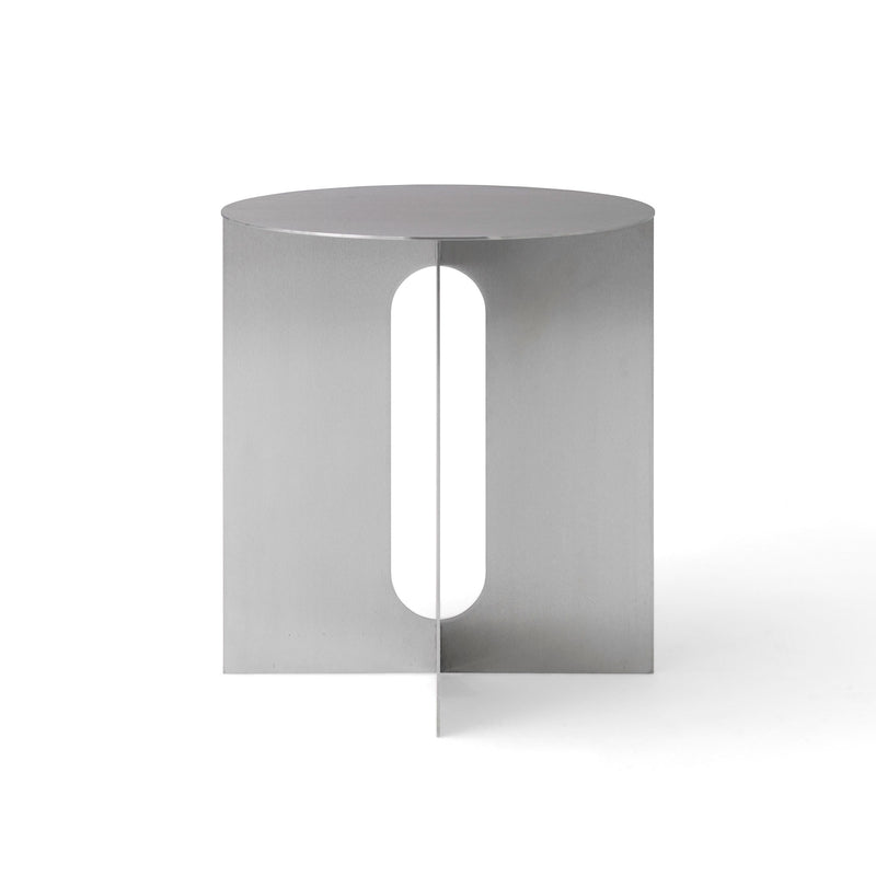 Audo - Androgyne Beistelltisch | Ø 40 cm / Edelstahl, gebürstet