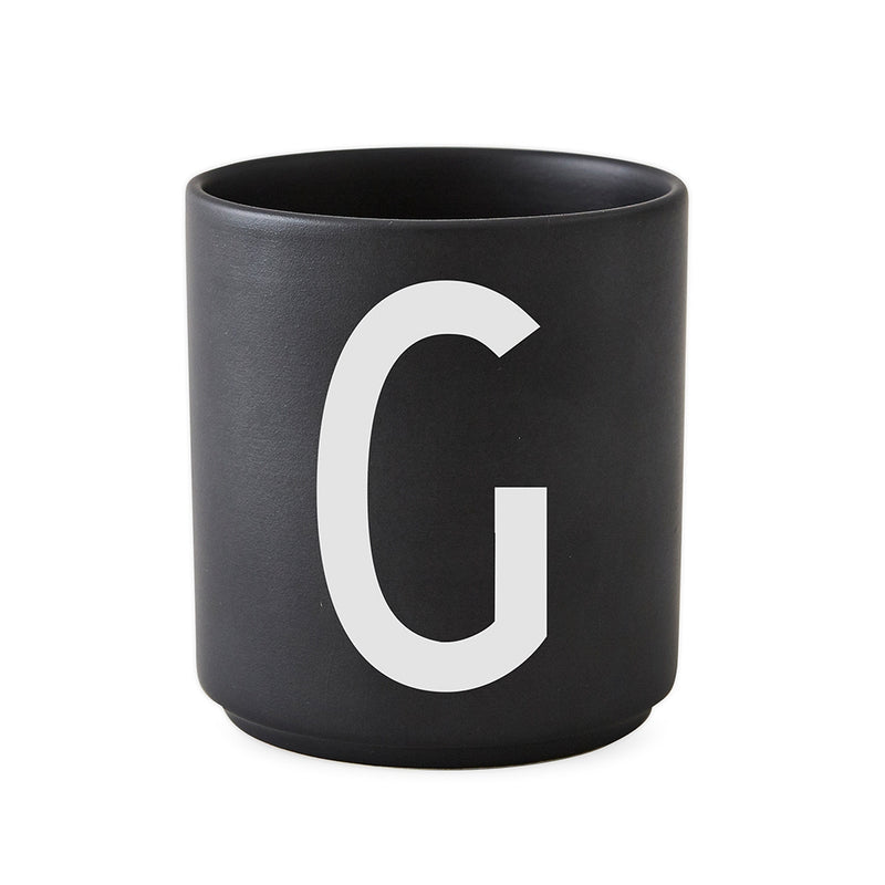 Design Letters - AJ Porzellan Becher A-Z | G / schwarz