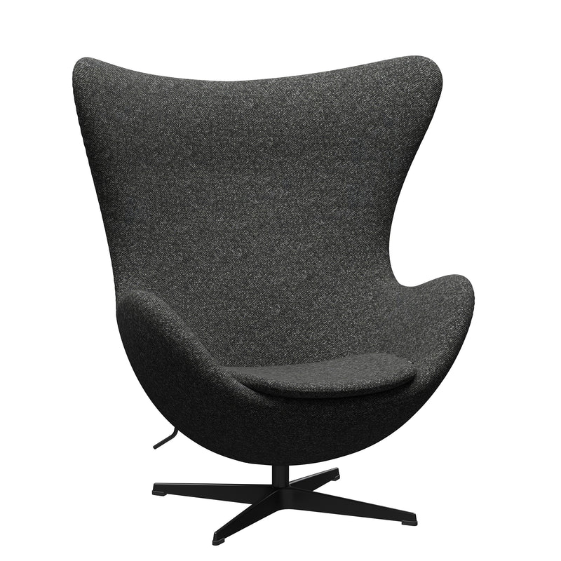 Fritz Hansen - Egg Chair | braun