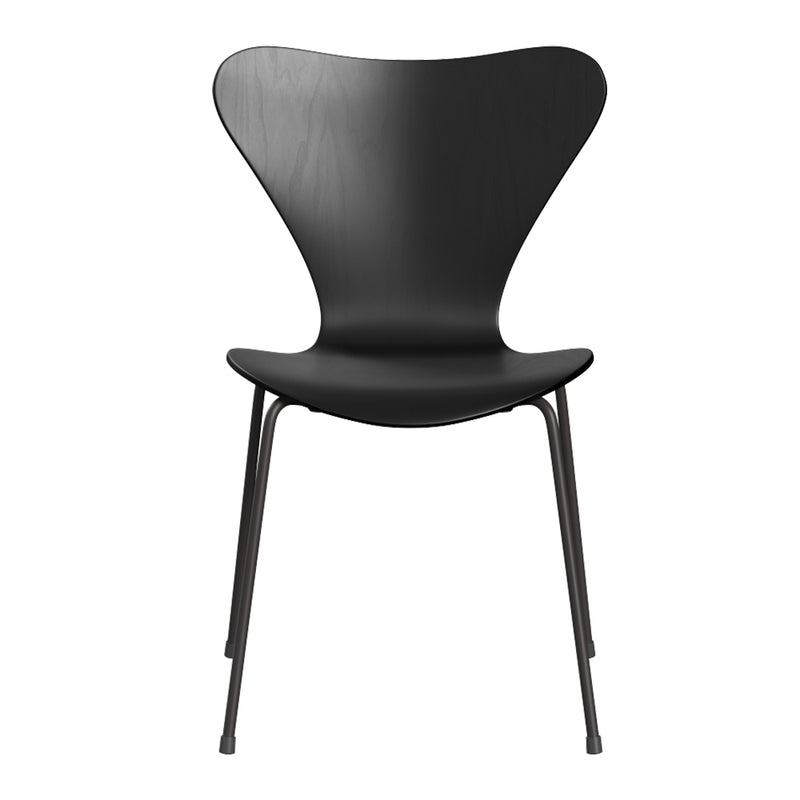 Fritz Hansen - Serie 7 Stuhl Monochrom | Esche schwarz gefärbt