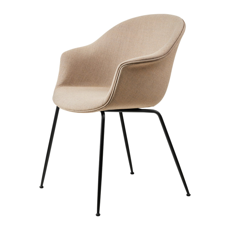 Gubi - Bat Dining Stuhl mit Vollpolsterung | Kvadrat Remix 3 (233) / Conic Base
