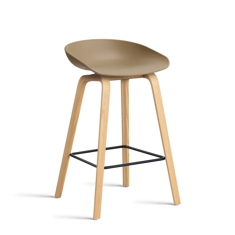 HAY - About A Stool AAS 32 | H 65 cm / clay 2.0 / Eiche lackiert / Stahl schwarz
