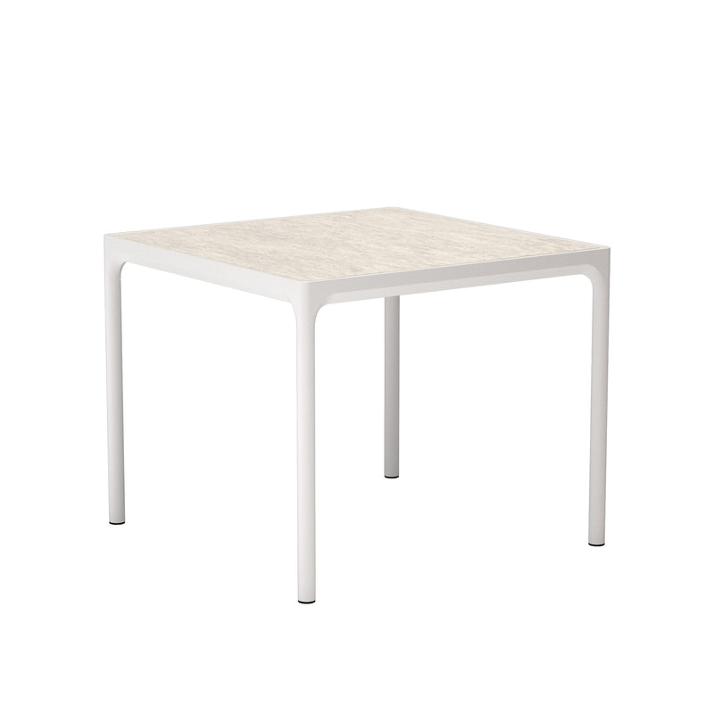 HOUE - FOUR Outdoor Tisch | 90 x 90 cm / muted white/shell