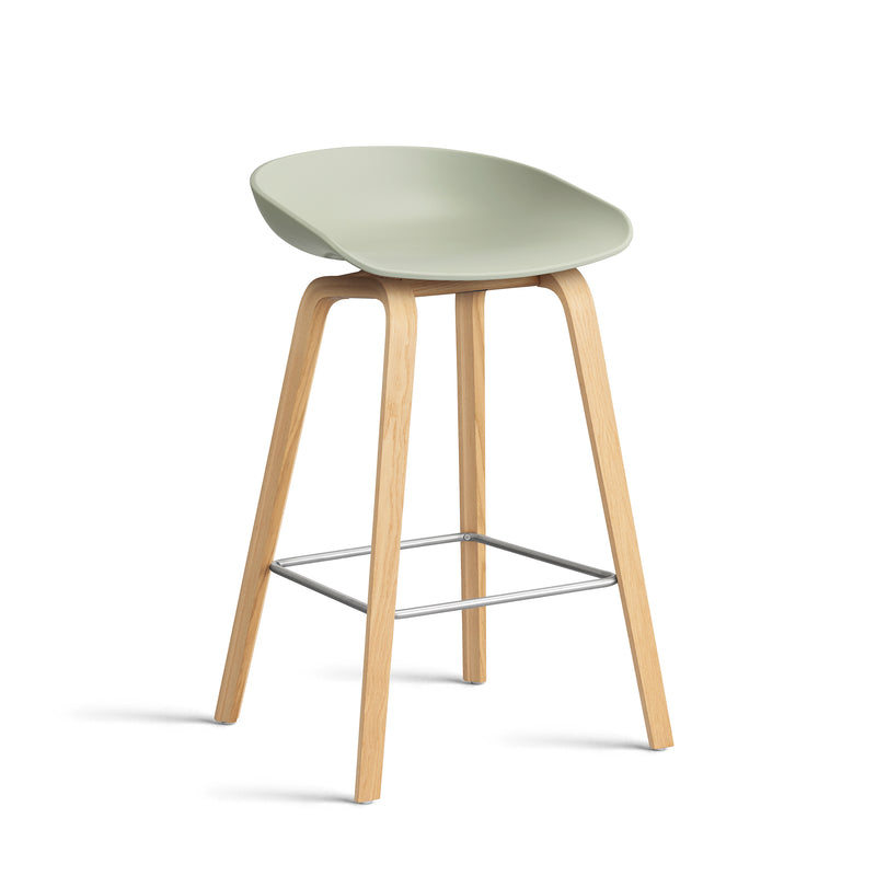 HAY - About A Stool AAS 32 | H 65 cm / pastel green 2.0 / Eiche lackiert / Edelstahl