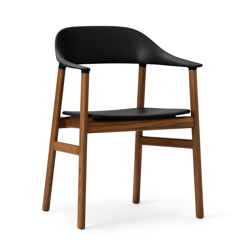 Normann Copenhagen - Herit Armlehnstuhl | schwarz / geräucherte Eiche