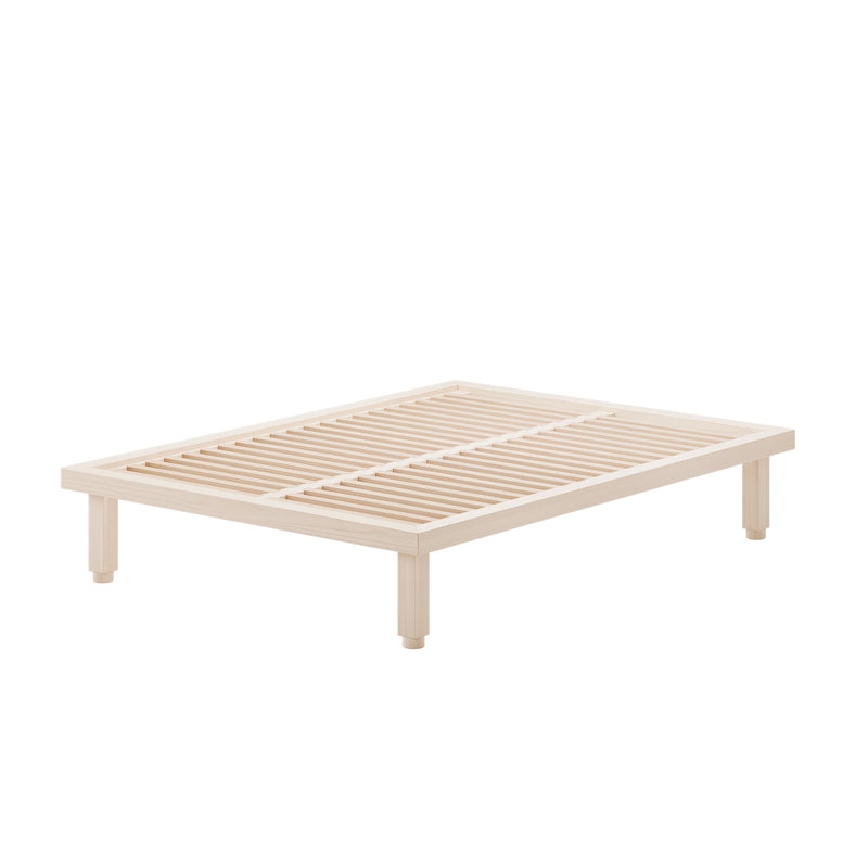 OUT Objekte unserer Tage - Kaya Bett | 140 x 200 cm / Esche gewachst mit Weißpigment