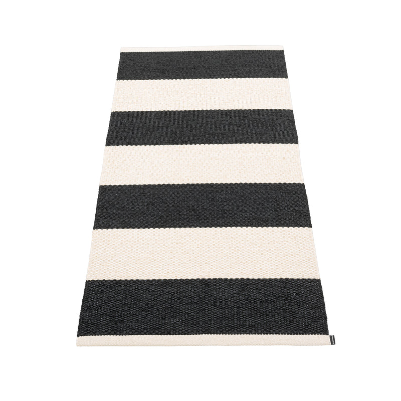 Pappelina - Bob Teppich | 70 x 150 cm / black/vanilla