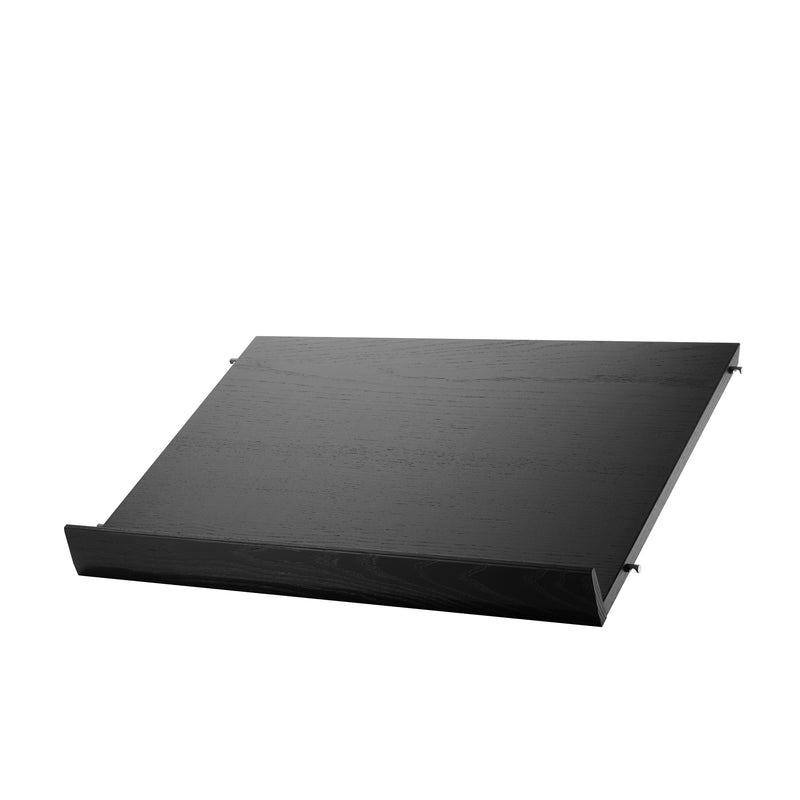 String - Magazin-Ablage (Holz) | 58 x 30 cm / Esche schwarz gebeizt