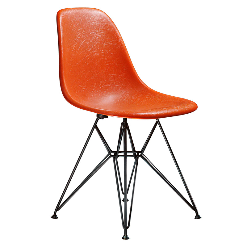 Vitra - Eames Fiberglass Side Chair DSR | Red Orange / basic dark pulverbeschichtet