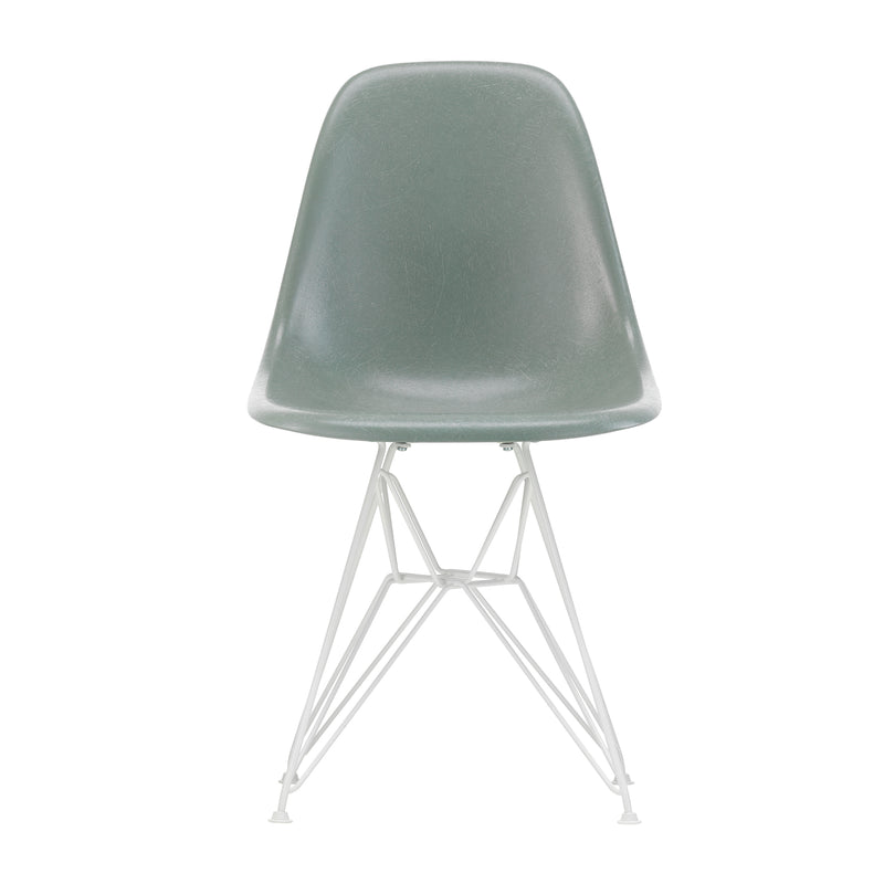 Vitra - Eames Fiberglass Side Chair DSR | Eames sea foam green / weiß