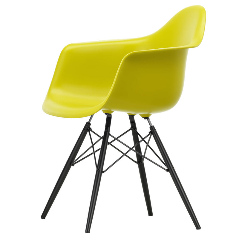 Vitra - Eames Plastic Armchair DAW RE | senf RE / Ahorn schwarz