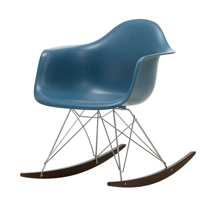 Vitra - Eames Plastic Armchair RAR | Kufen Ahorn dunkel / meerblau RE / verchromt