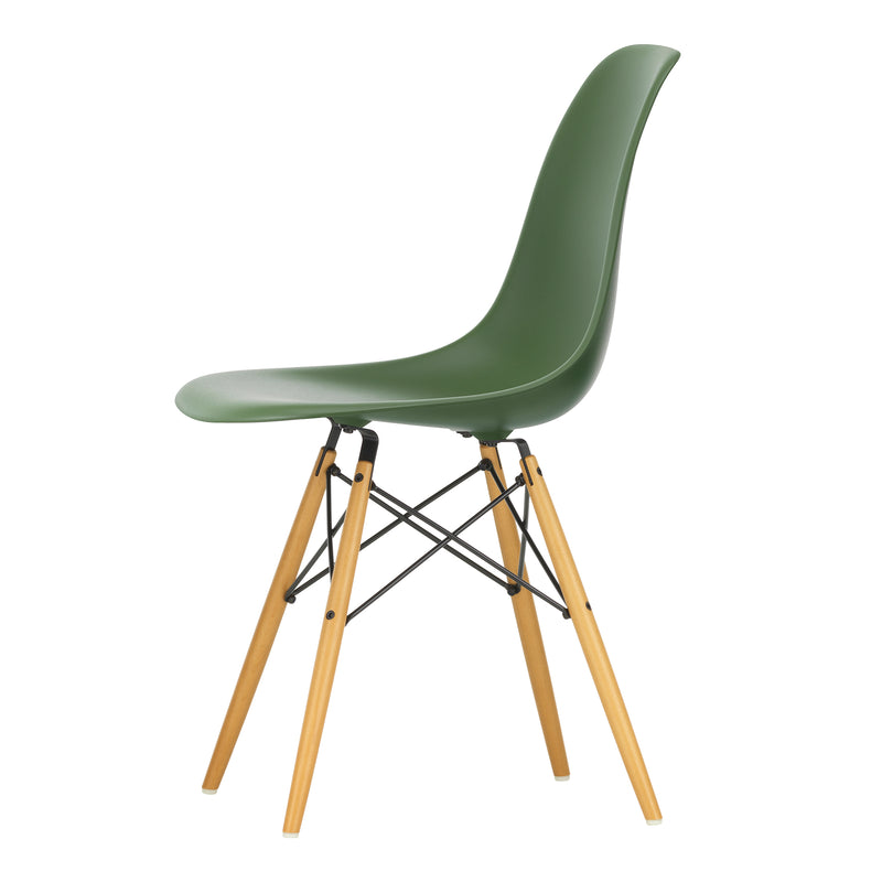 Vitra - Eames Plastic Side Chair DSW RE | forest RE / Ahorn gelblich