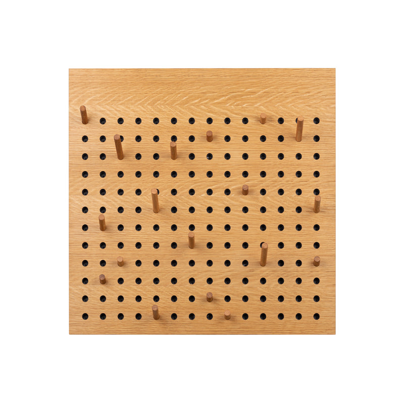 We Do Wood - Scoreboard Garderobe | quadratisch / medium / Eiche natur