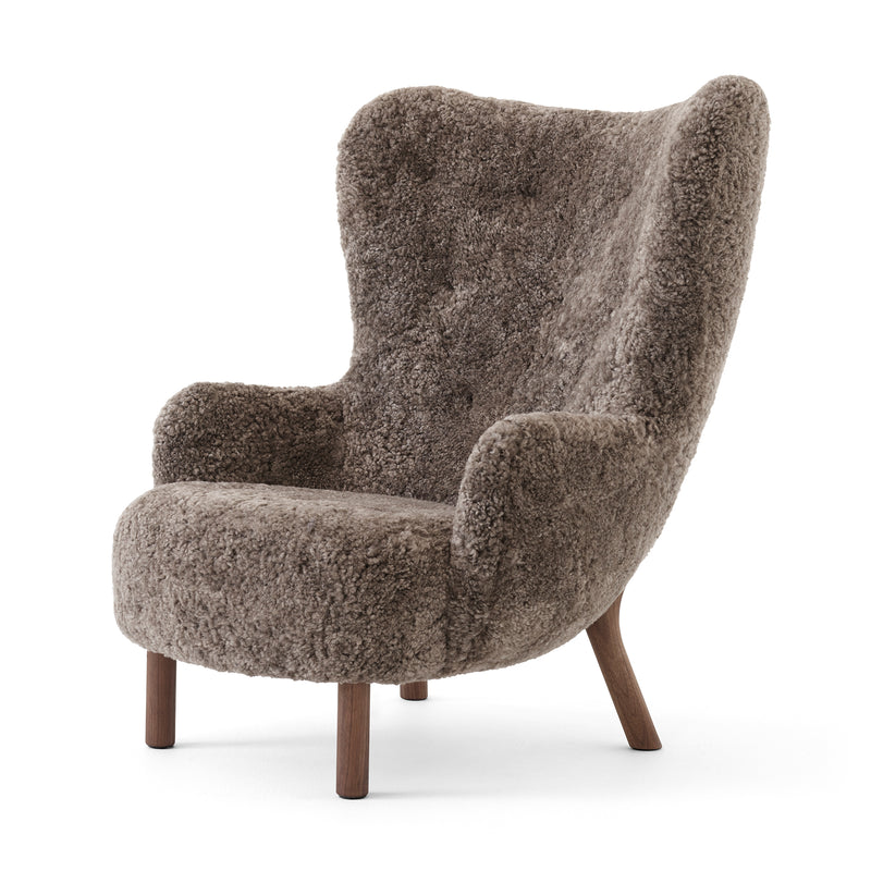 &Tradition - Petra Lounge Chair VB3 | sheepskin sahara / Walnuss
