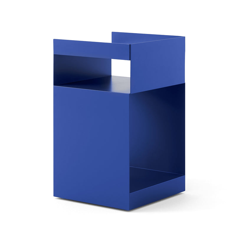 &Tradition - Rotate SC73 Beistelltisch | kobaltblau