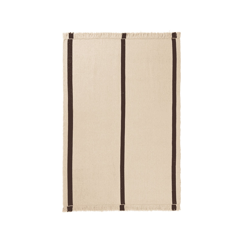Ferm Living - Calm Kelim Wollteppich | 140 x 200 cm / off-white/coffee
