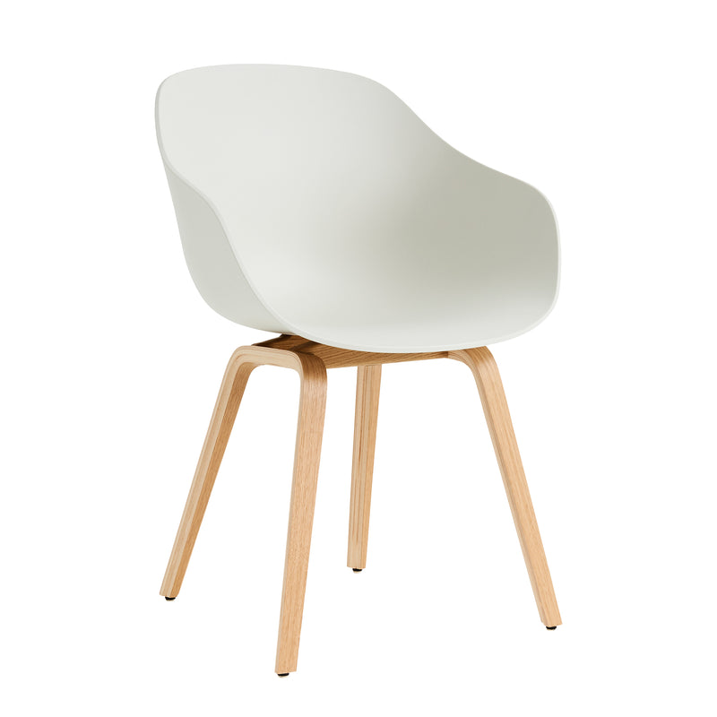 HAY - About A Chair AAC 222 | Standardgleiter Kunststoff / melange cream 2.0 / Eiche lackiert