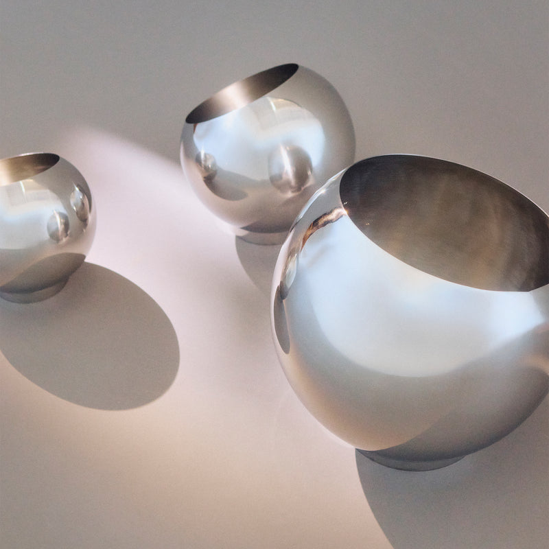 AYTM - Globe Blumentopf