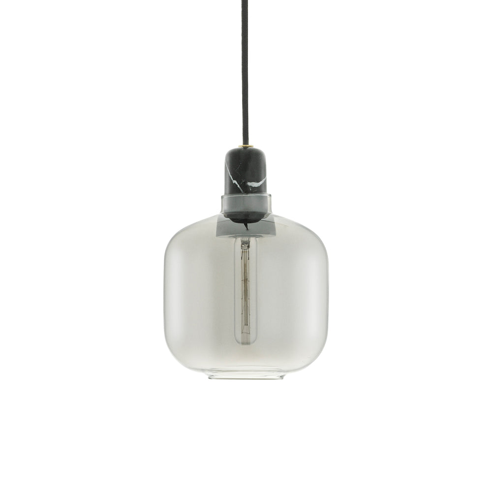 Normann Copenhagen - Amp Pendelleuchte | S / schwarz/rauch