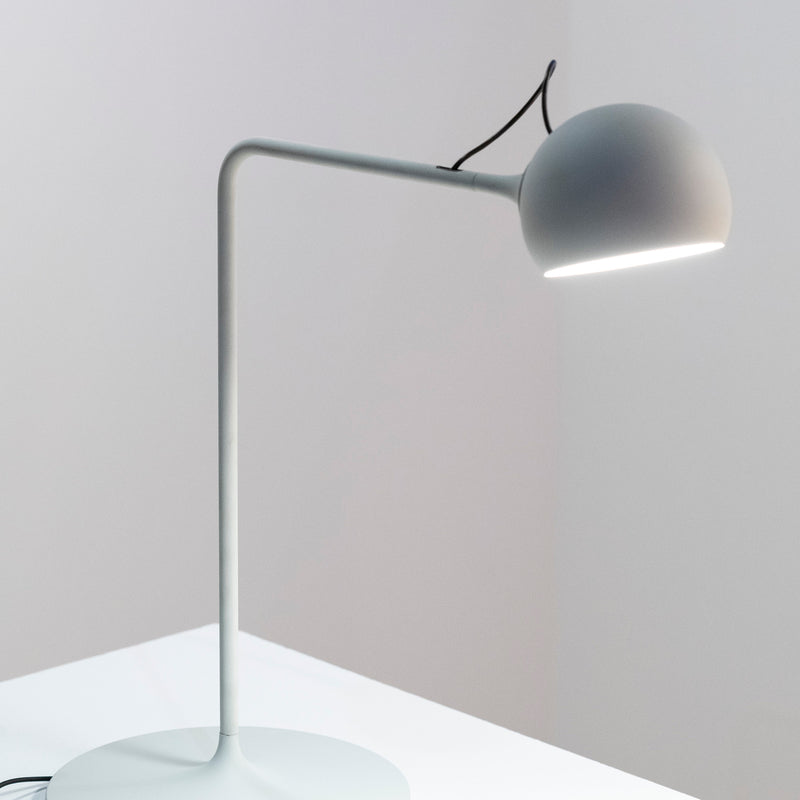 Artemide - IXA LED Schreibtischleuchte