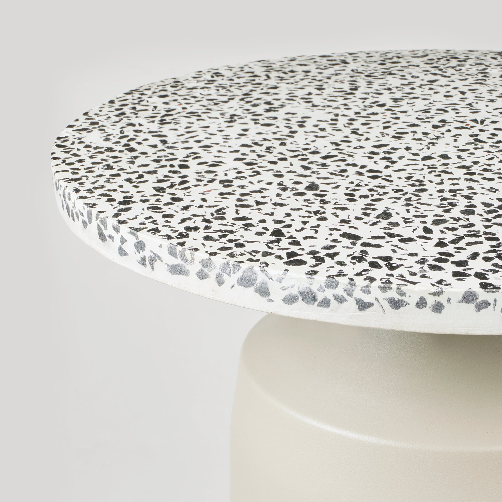Broste Copenhagen - Agari Tisch