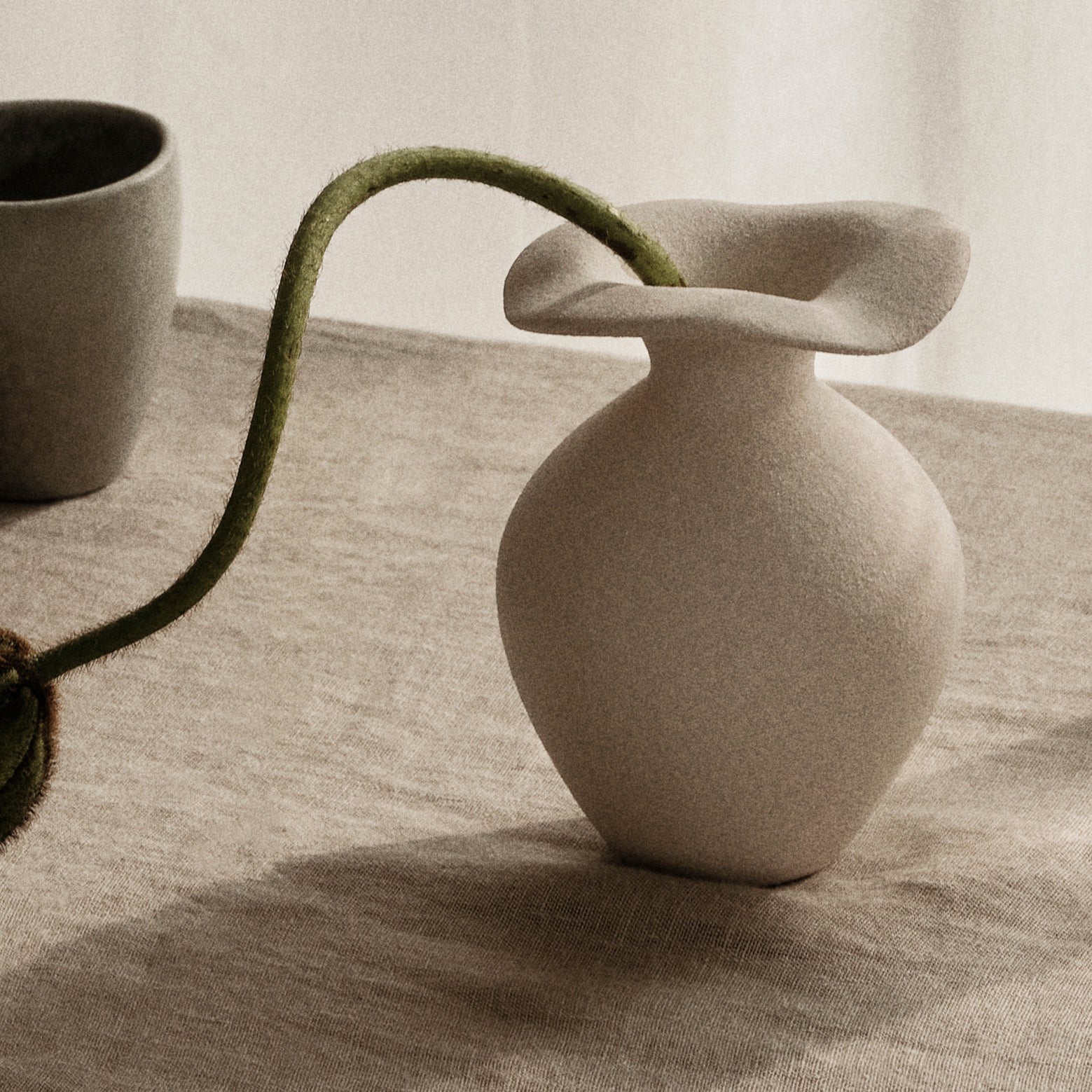 Broste Copenhagen - Florentina Vase | Ø 9,5 cm x H 14 cm / weiß