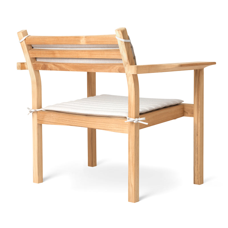 Carl Hansen - AH601 Outdoor Lounge Chair