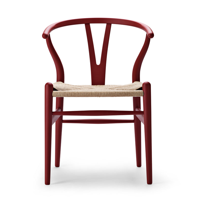 Carl Hansen - CH24 Wishbone Chair | Buche soft red brown