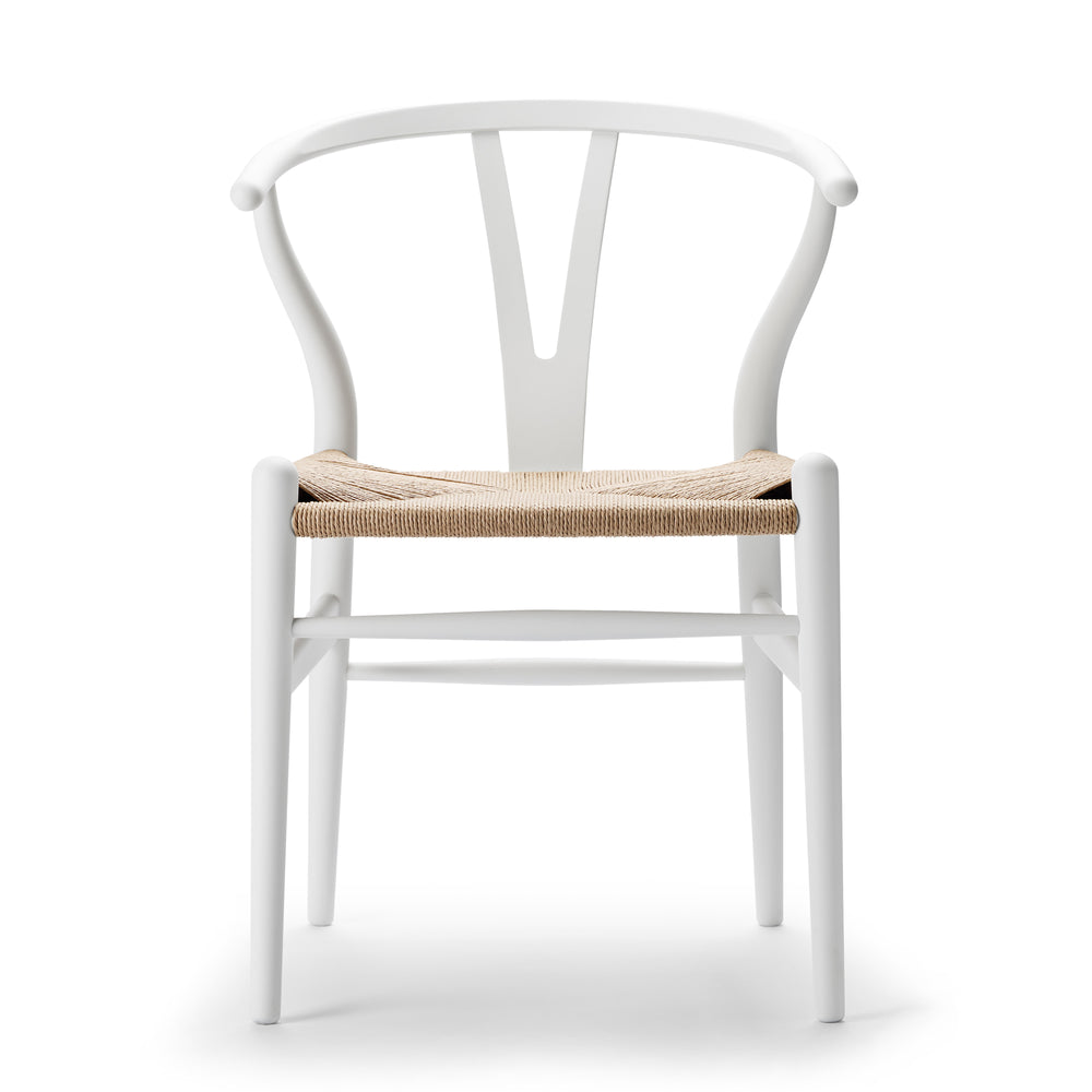 Carl Hansen - CH24 Wishbone Chair | Buche soft white
