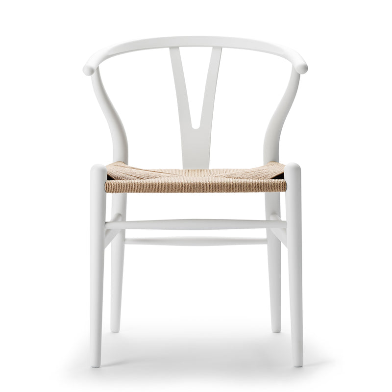 Carl Hansen - CH24 Wishbone Chair | Buche soft white