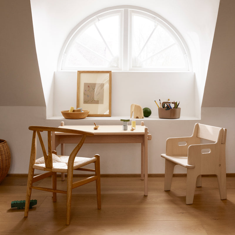 Carl Hansen - Kinderstuhl CH24 Wishbone