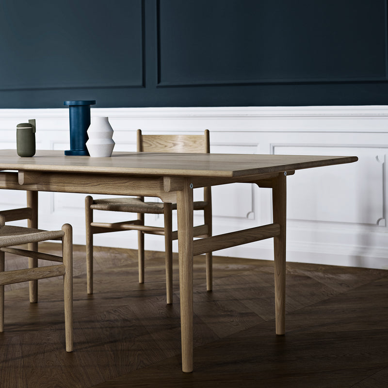 Carl Hansen - CH327 Esstisch