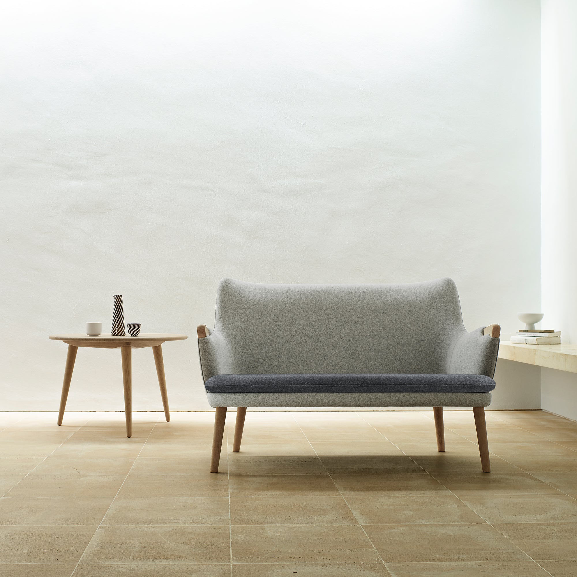 Carl Hansen - CH72 Sofa