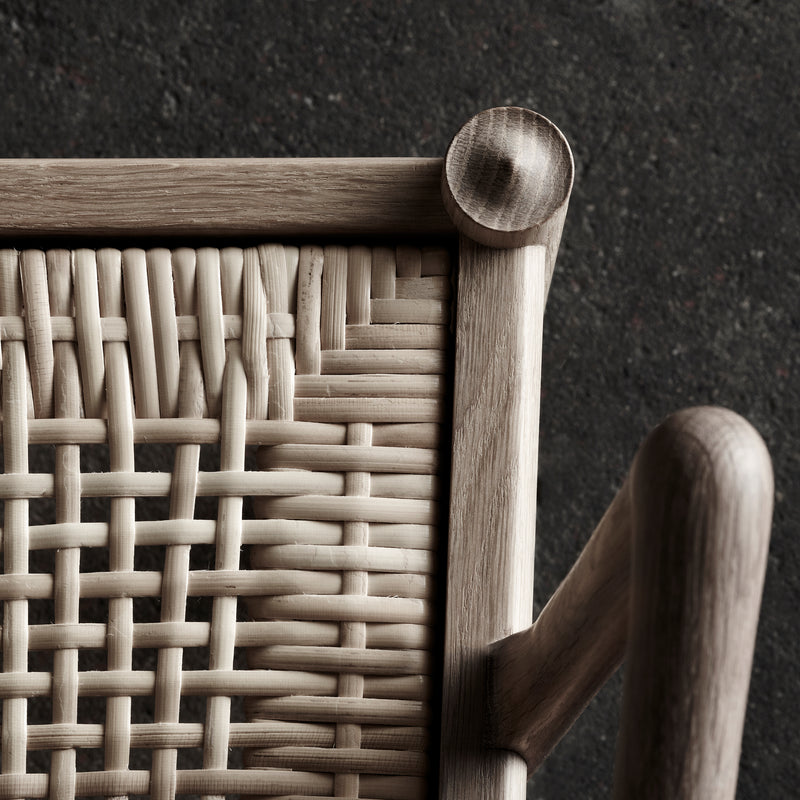 Carl Hansen - OW149 Colonial Chair