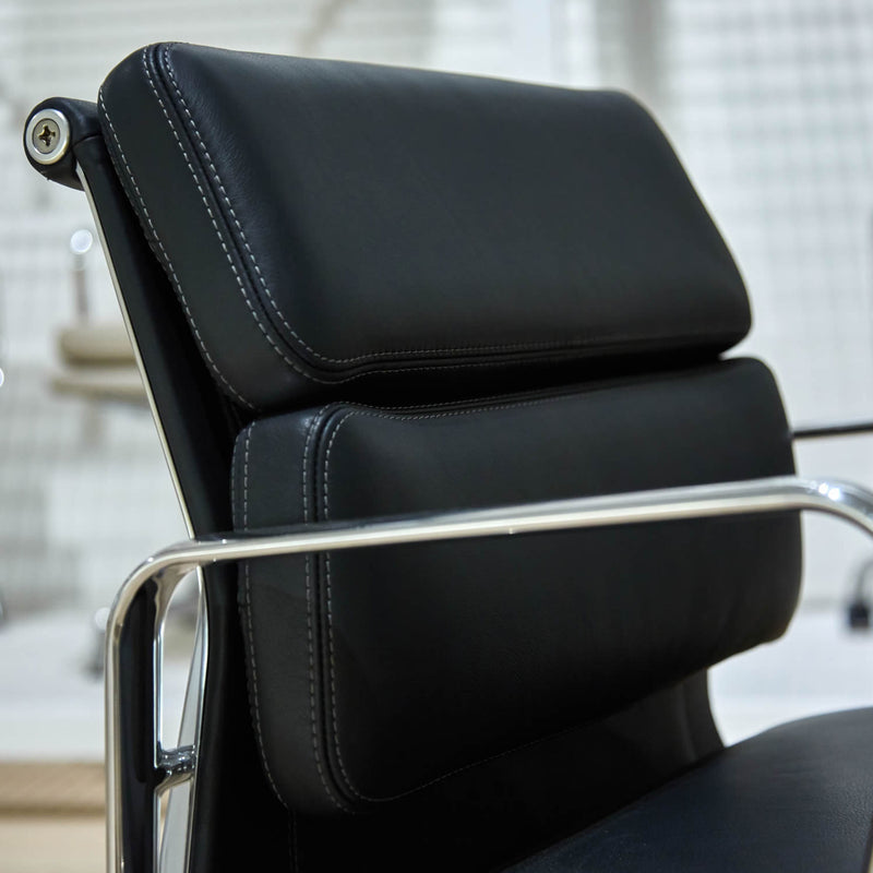 Vitra - Soft Pad Chair EA 217