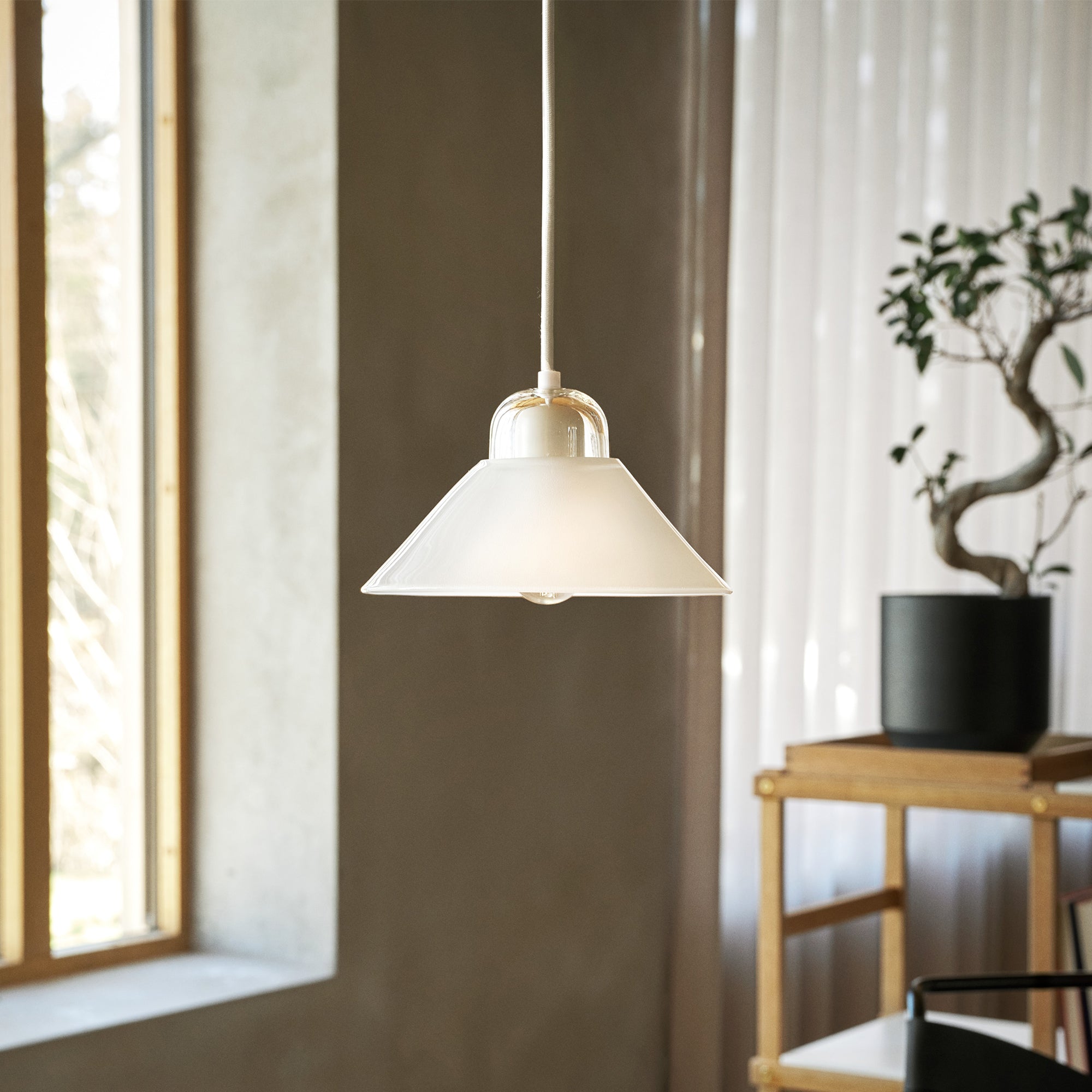 Design House Stockholm - Kalo Pendelleuchte | weiß