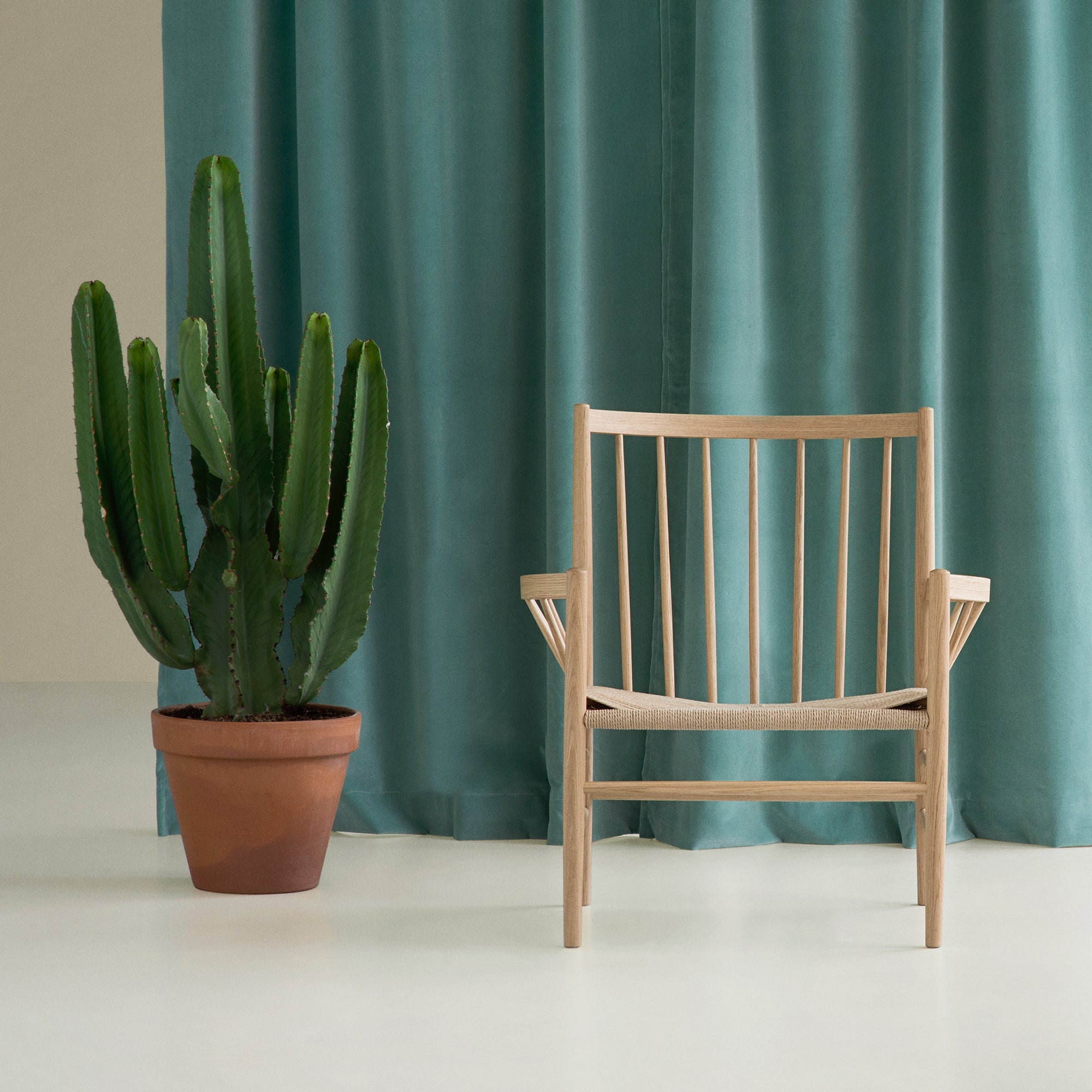 FDB Møbler - J82 Lounge Stuhl | 