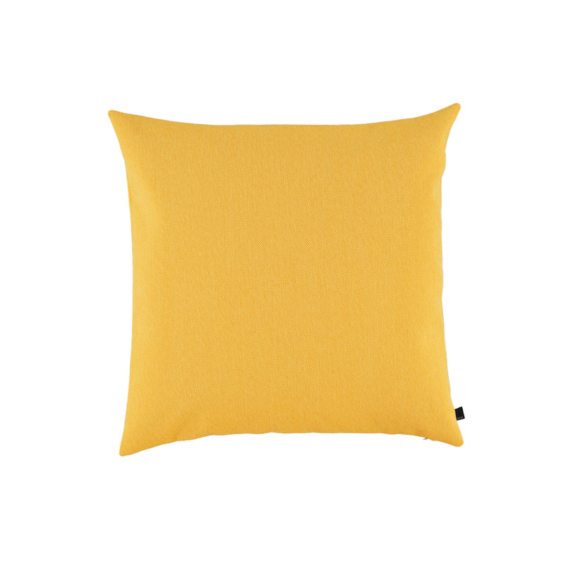 FÉST - Eli Kissen | 45 x 45 cm / warm yellow
