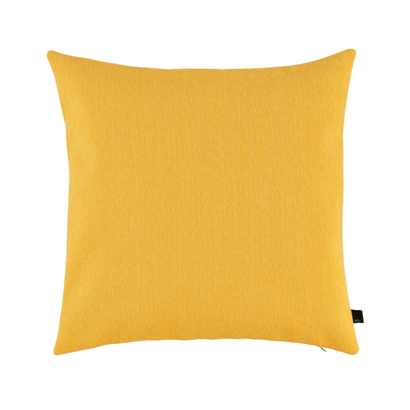 FÉST - Eli Kissen | 60 x 60 cm / warm yellow