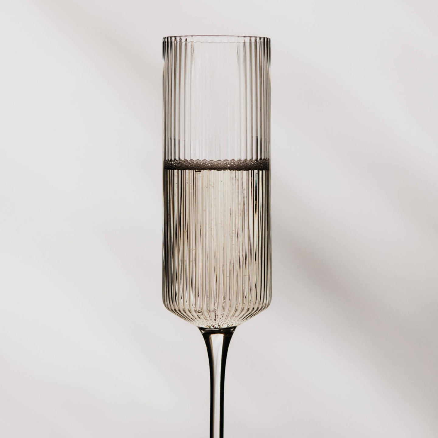 Ferm Living - Ripple Champagnerflöte | klar