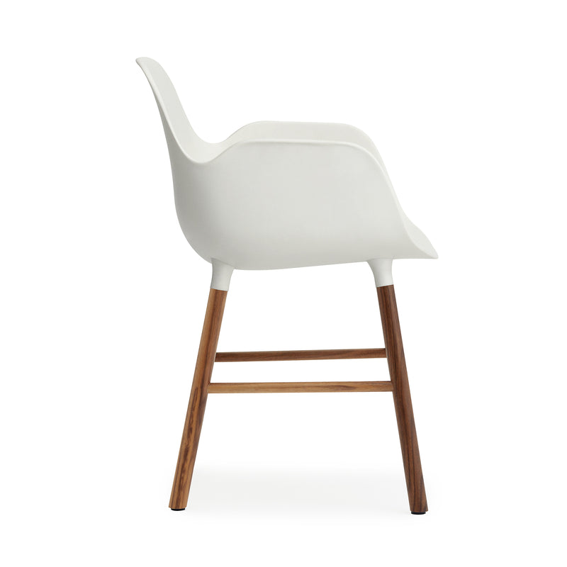 Normann Copenhagen - Form Armlehnstuhl (Holz)