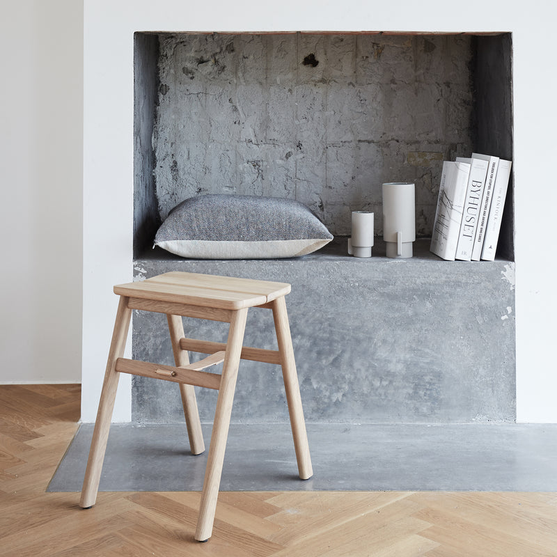 Form &amp; Refine - Aymara Kissen