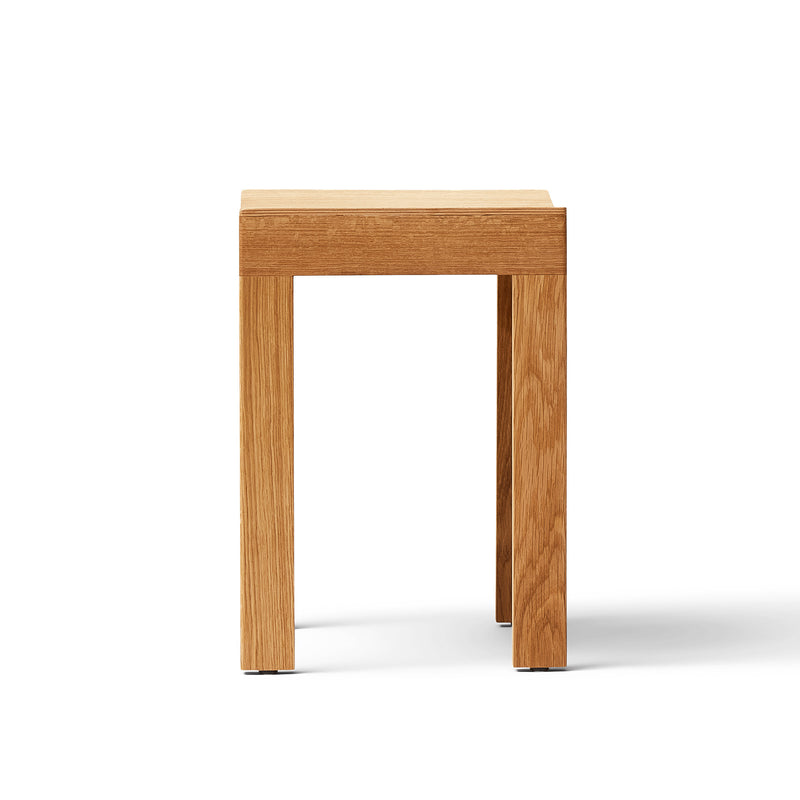 Form &amp; Refine - Sonder Hocker