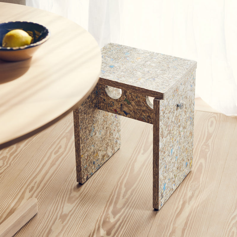 Form &amp; Refine - Remake Hocker