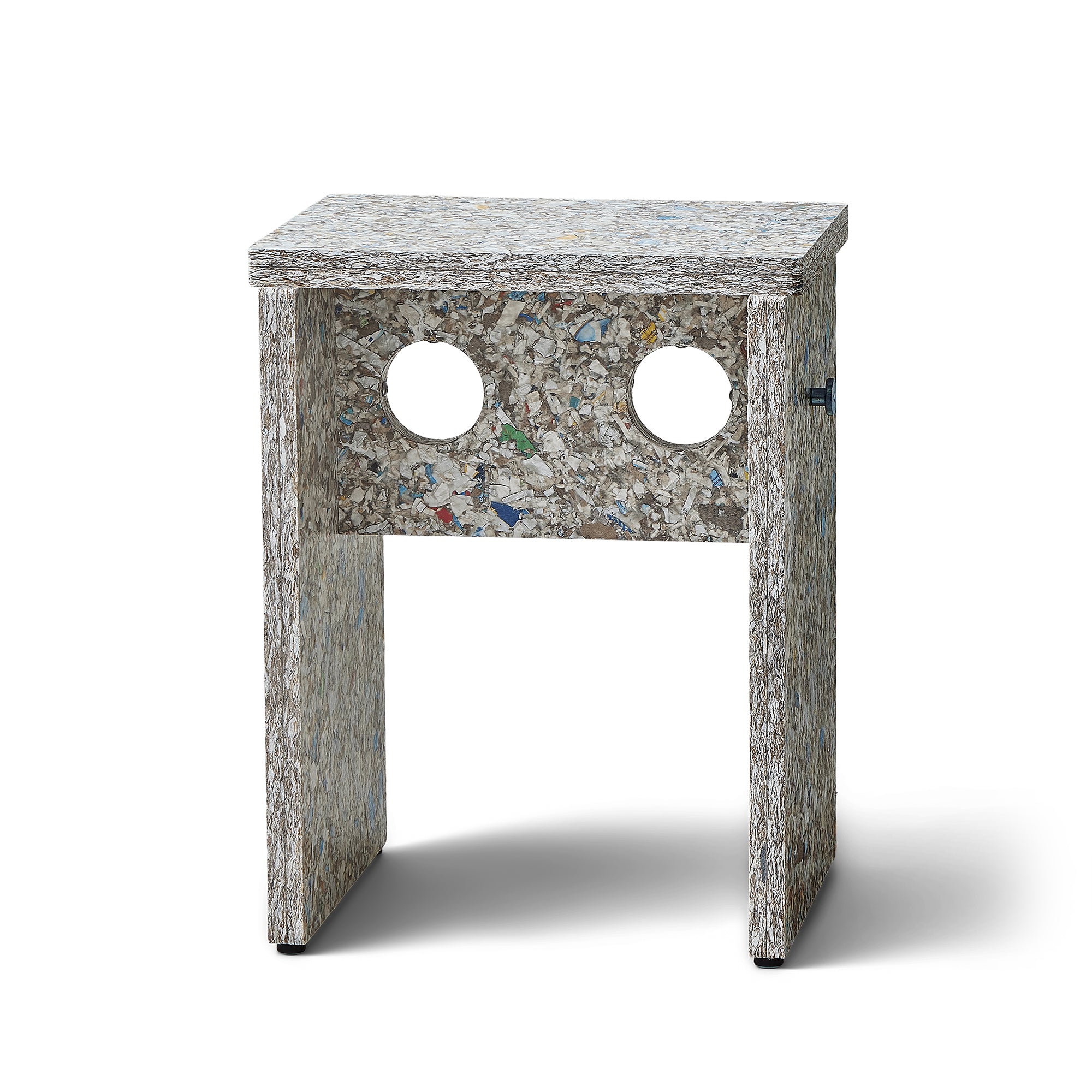 Form &amp; Refine - Remake Hocker | 
