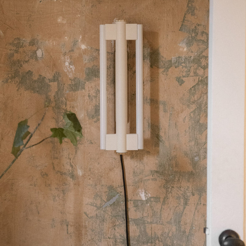 Frama - Eiffel Wandleuchte 500 | double / cream