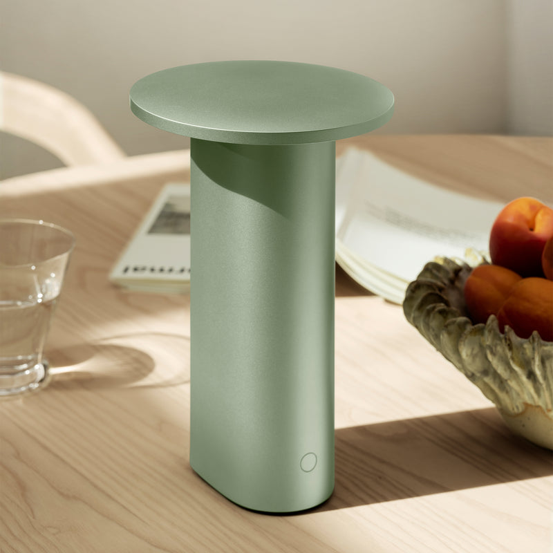 Fritz Hansen - Solae LED-Tischleuchte | hellgrün